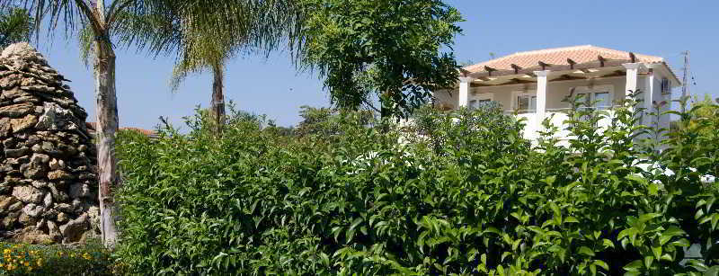 Mamfredas Luxury Resort Plános Buitenkant foto