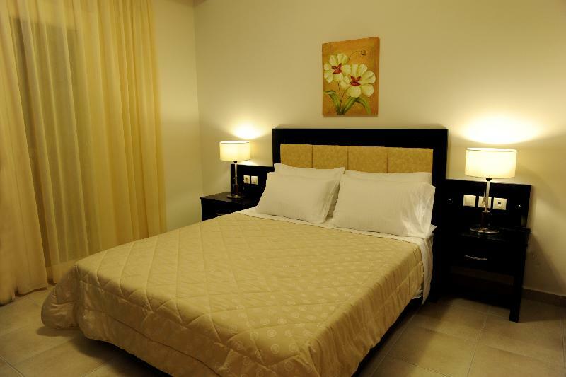 Mamfredas Luxury Resort Plános Buitenkant foto